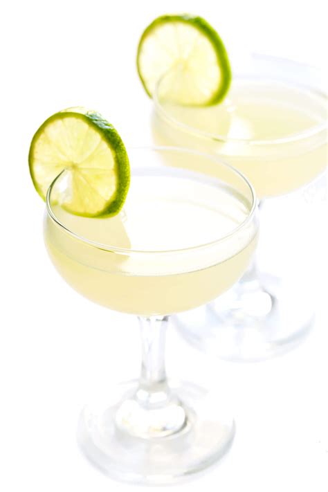 Gimlet Cocktail Recipe - Gimme Some Oven