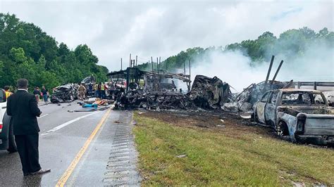 I 95 Crash Philadelphia