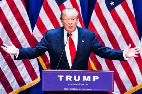 Naked Donald Trump Gets Spray Tanned And Parties With Beauty Queens In Oval Office The Mirror