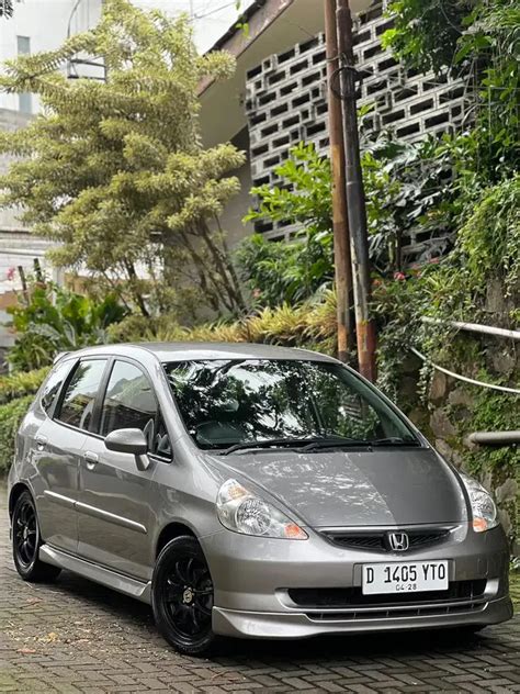 Honda Jazz Vtec Km Rb Mobil Bekas