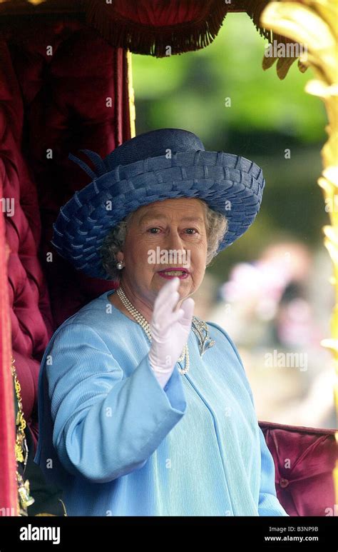 Queen Elizabeth Golden Jubilee June 2002 Golden Jubilee celebrations ...