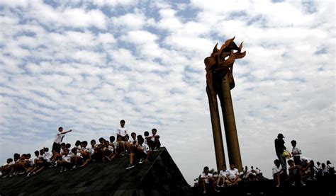 Sejarah Peristiwa Bandung Lautan Api Kompas Id