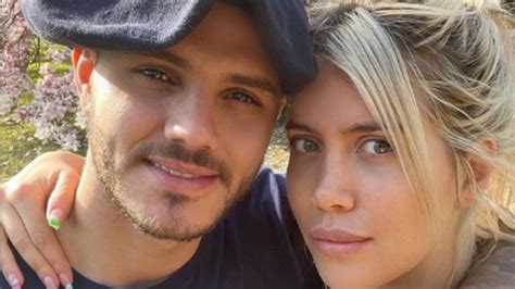 Wanda Nara E Mauro Icardi Si Sono Lasciati Lei Sbotta Mi Ha Tradito