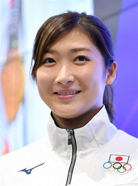 白血病の競泳・池江選手、バイクでリハビリ開始 毎日新聞 池江璃花子 女性アスリート アスリート