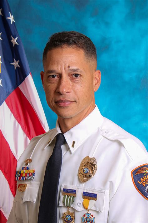 Lakeland Florida Police Department Uniform NYPD Officer Explains Why