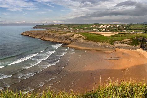 El Campamento De Surf De Cantabria Ajo Natura Lleva M S De A Os De