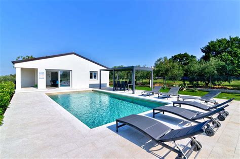 Serenity Majora Villa In Vodnjan For Rent Aneo