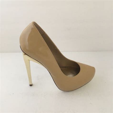 Bebe DIONNE Pumps Heels Chrome Metal Stiletto Nude Pa Gem