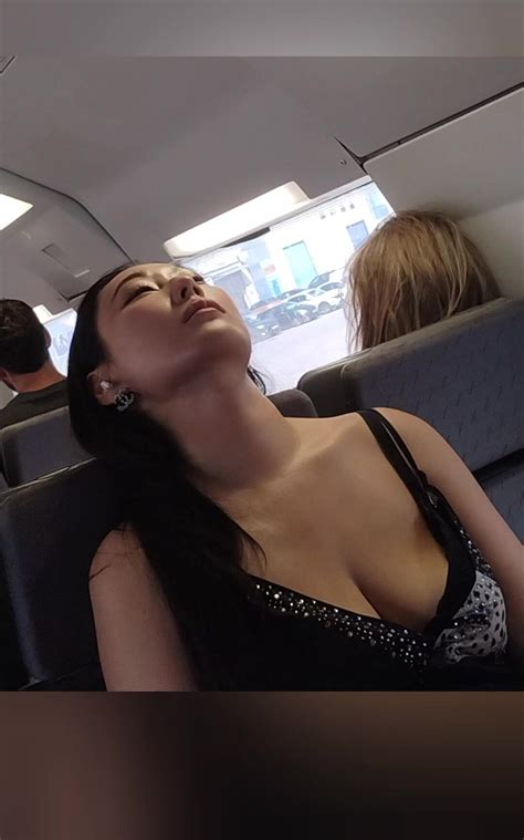 Candid South Korean Girl Big Tits ThisVid