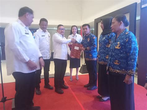 Penyerahan SK Formasi 2022 PPPK Oleh Bupati Banggai Secara Resmi Dan