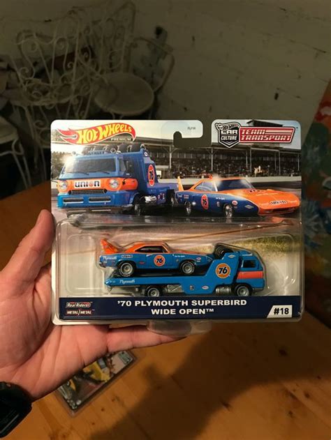 Hot Wheels Plymouth Superbird Team Transport Und Boulevard Gebraucht In Luzern F R Chf
