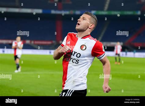 ROTTERDAM NETHERLANDS DECEMBER 5 Bryan Linssen Of Feyenoord