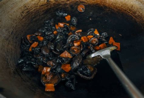 Mushroom Noodle Soup - The Woks of Life