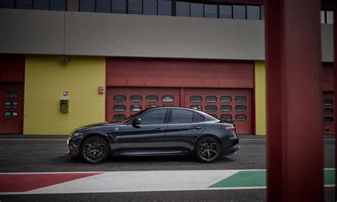 Alfa Romeo Giulia Y Stelvio Qv Supersport La Flor Y Nata Para