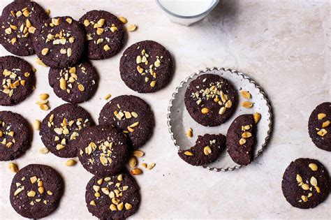 Chocolate Peanut Butter Cookies - a low-carb recipe + 4 delicious sugar ...