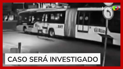 Motorista De Brt Morre Atropelado Pelo Pr Prio Nibus Ao Tentar Impedir