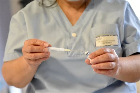 Haute Loire Covid La Campagne De Vaccination Officiellement Lanc E