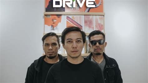 Lirik Dan Chord Bahagia Untukmu Drive Konteks