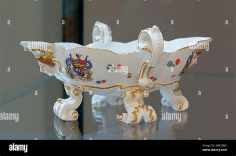 Sauceboat Johann Joachim Kaendler Meissen Porcelain Factory C