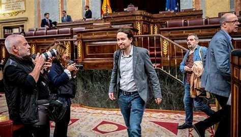 Pablo Iglesias Como Tonto Til De La Derecha