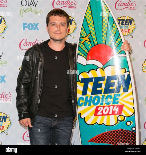 Celebrities Attend The 2014 Teen Choice Awards At The Shrine Auditorium