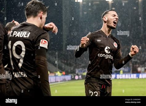 Hamburg Germany 04th Dec 2021 Football 2 Bundesliga FC St Pauli