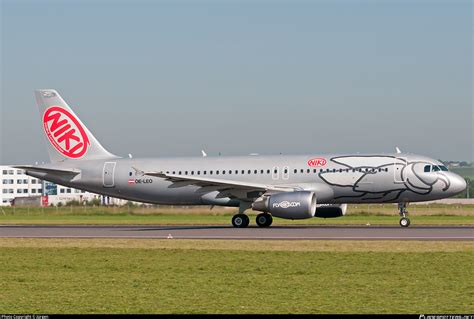 Oe Leo Niki Airbus A Photo By J Rgen Id Planespotters Net