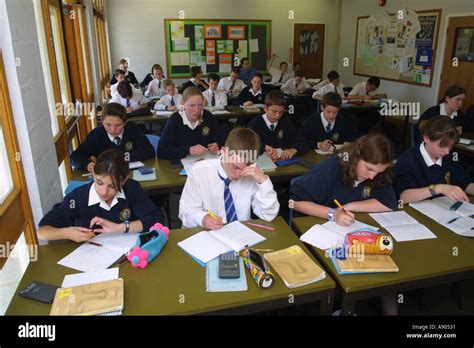 secondary school students classroom studying UK Stock Photo - Alamy