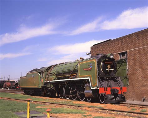 South African Railways Sar Class 15f 4 8 2 Steam Locomot Flickr