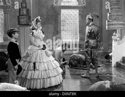 ANNA AND THE KING OF SIAM (1946) IRENE DUNNE, JOHN CROMWELL (DIR Stock Photo: 58248996 - Alamy