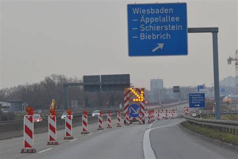 Wiesbadenaktuell A Sperrungen An Der Schiersteiner Br Cke