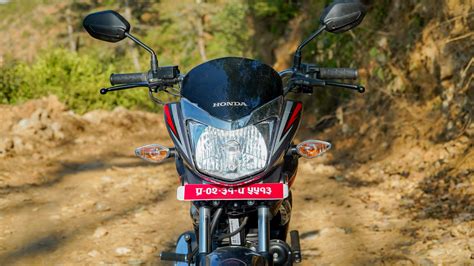 Honda CB Shine 125 Review: Simple Yet Legendary Commuter!