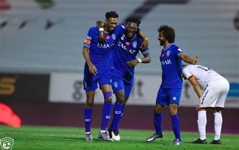 الهلال يسعي لمواصله إنتصاراته أمام الشباب في الدوري السعودي بوابة الغد