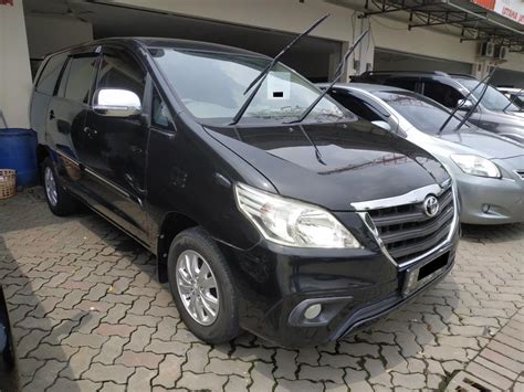 TOYOTA INNOVA GRAND E MT 2014 HITAM BERGARANSI MobilBekas