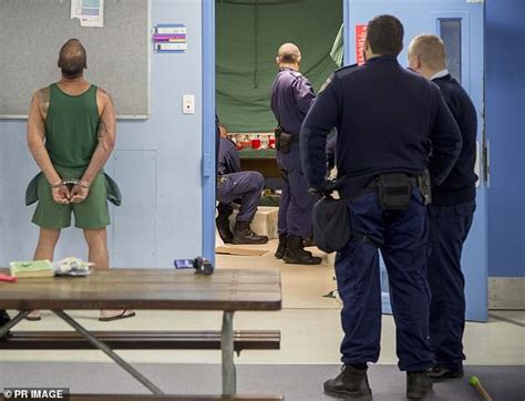 Prisoner Found Naked In His Girlfriend S Cell After Scaling Two Fences At Maximum Security