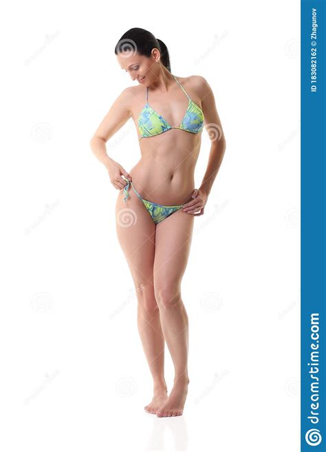 Mujer Deportiva En Bikini De Fondo Blanco Foto De Archivo Imagen De Atractivo Parte 183082162