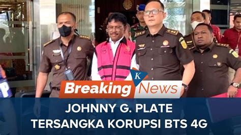 Momen Mantan Menkominfo Johnny Plate Jalani Sidang Perdana Dugaan