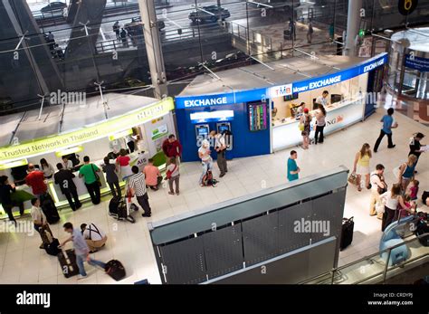 Arrivals Hall scene, Suvarnabhumi International Airport, Bangkok ...