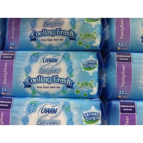 Jual Charm Pantyliner Cooling Fresh Ekstrak Daun Mint Isi Pcs