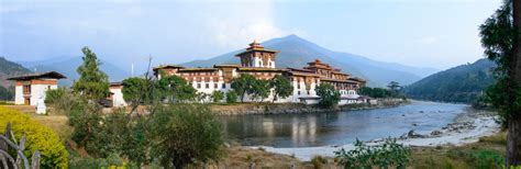 Amankora Hotel Bhutan Punakha Dzong Luxury Accommodation Luxury