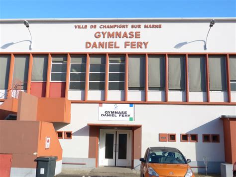 Le Gymnase Daniel Fery Red Star Club Champigny Gymnastique