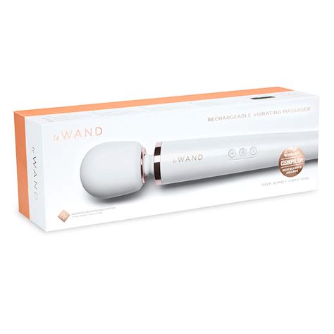 Le Wand Rechargeable Vibrating 10 Speed Wand Massager Cirillas