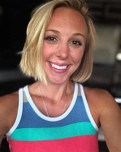 Lo Lovely 💗 | Just a smiling picture because I’m back! | Instagram
