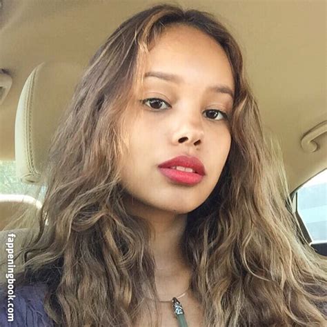 Alisha Boe Nude OnlyFans Leaks Fappening FappeningBook