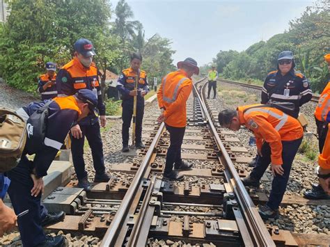 Sambut Masa Angkutan Nataru Kai Daop Lakukan Inpeksi