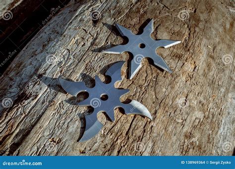 Shuriken Throwing Star Traditional Japanese Ninja Cold Weapon Stuck In