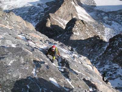 Саяны. Массив Мунку-Сардык. Пик Леонова маршрут 3Б. / Горы Мира.Сибирь ...