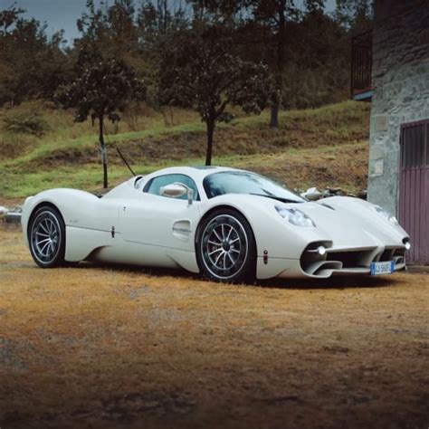 Pagani Zonda R Vs Huayra R V12 Which One Is Louder