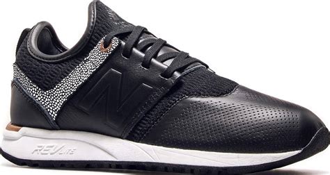 New Balance 247 NB Grey кроссовки, обзор, плюсы и минусы | SneakerWiki