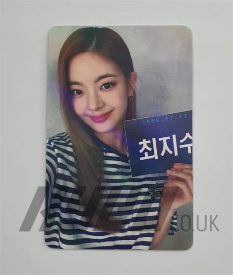 Itzy Checkmate Makestar Photocard Kyyo